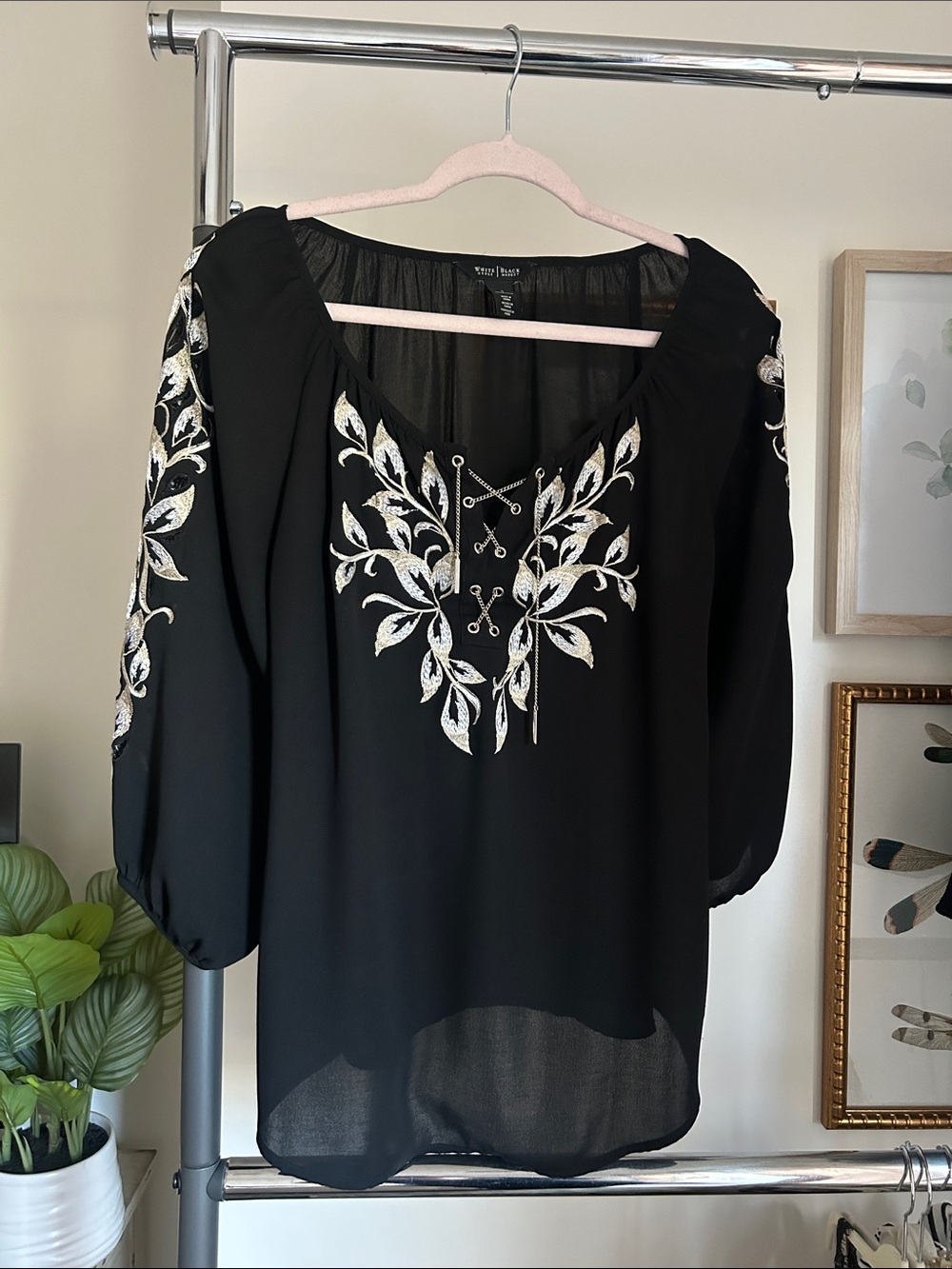 White House Black market S Black Embroidered V-Neck Peasant Blouse